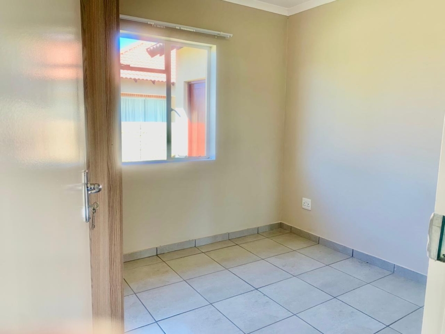 3 Bedroom Property for Sale in Waterkloof East North West